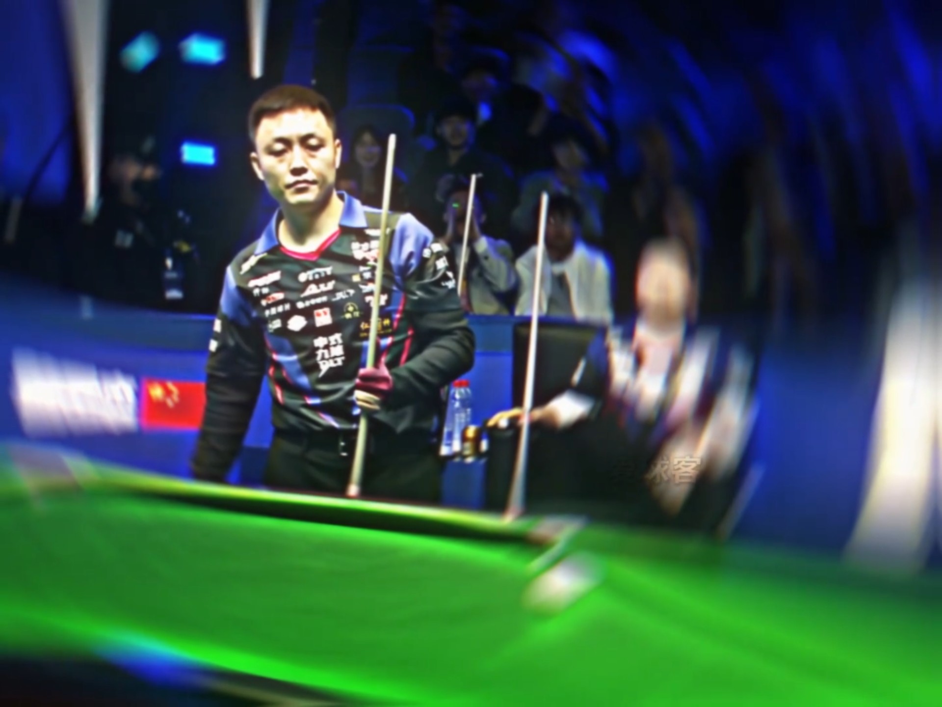 果断传球给 果断传球给